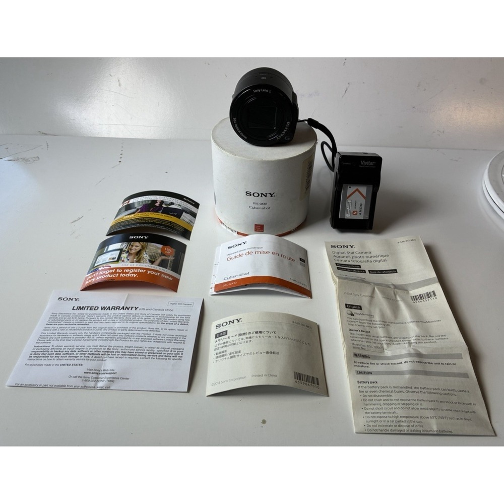 SONY DSC-QX30 Digital Camera Cyber-Shot Smartphone Lens 30x 20.4 Mega Pixel (21G